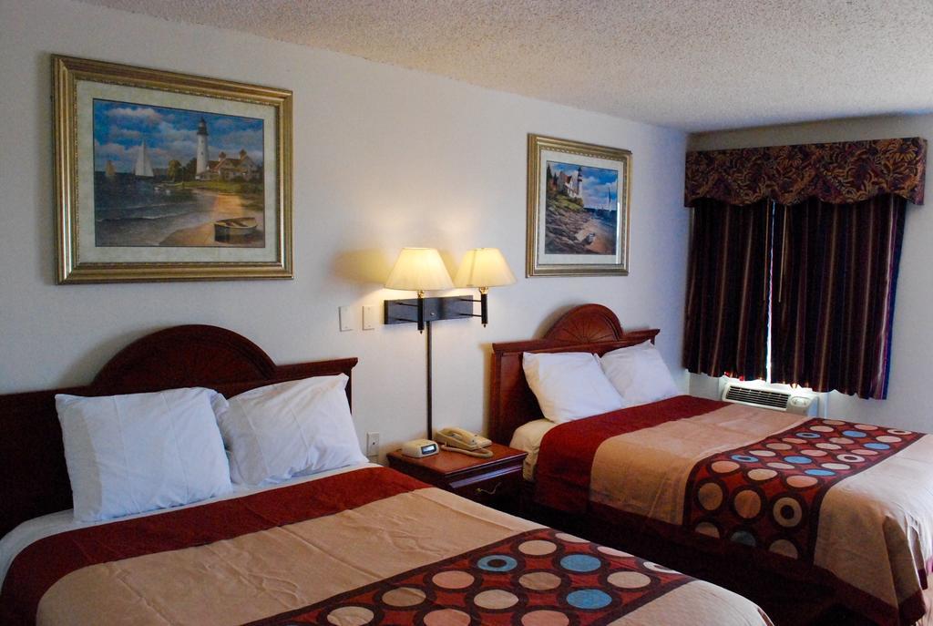 Super 8 By Wyndham Eastland Hotell Rom bilde